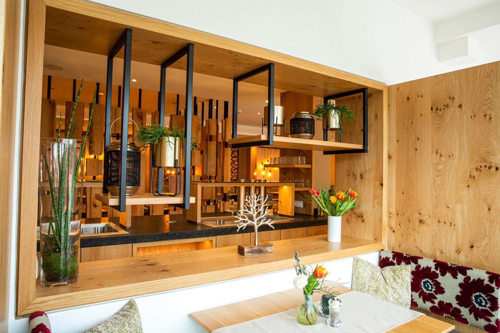 Hotel Konradshof Бад Грисбах Екстериор снимка