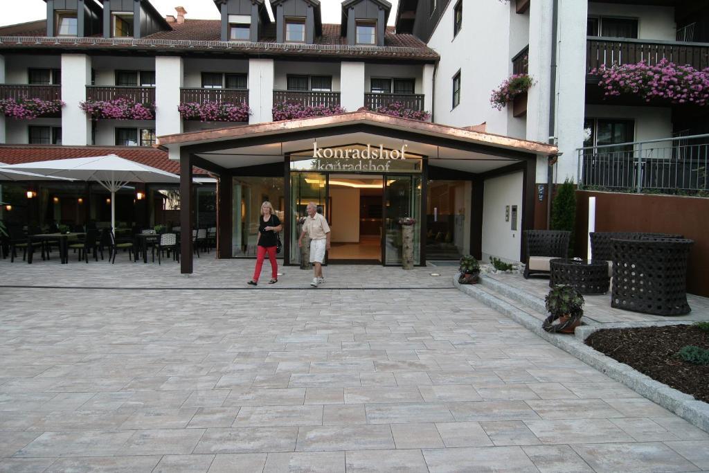 Hotel Konradshof Бад Грисбах Екстериор снимка
